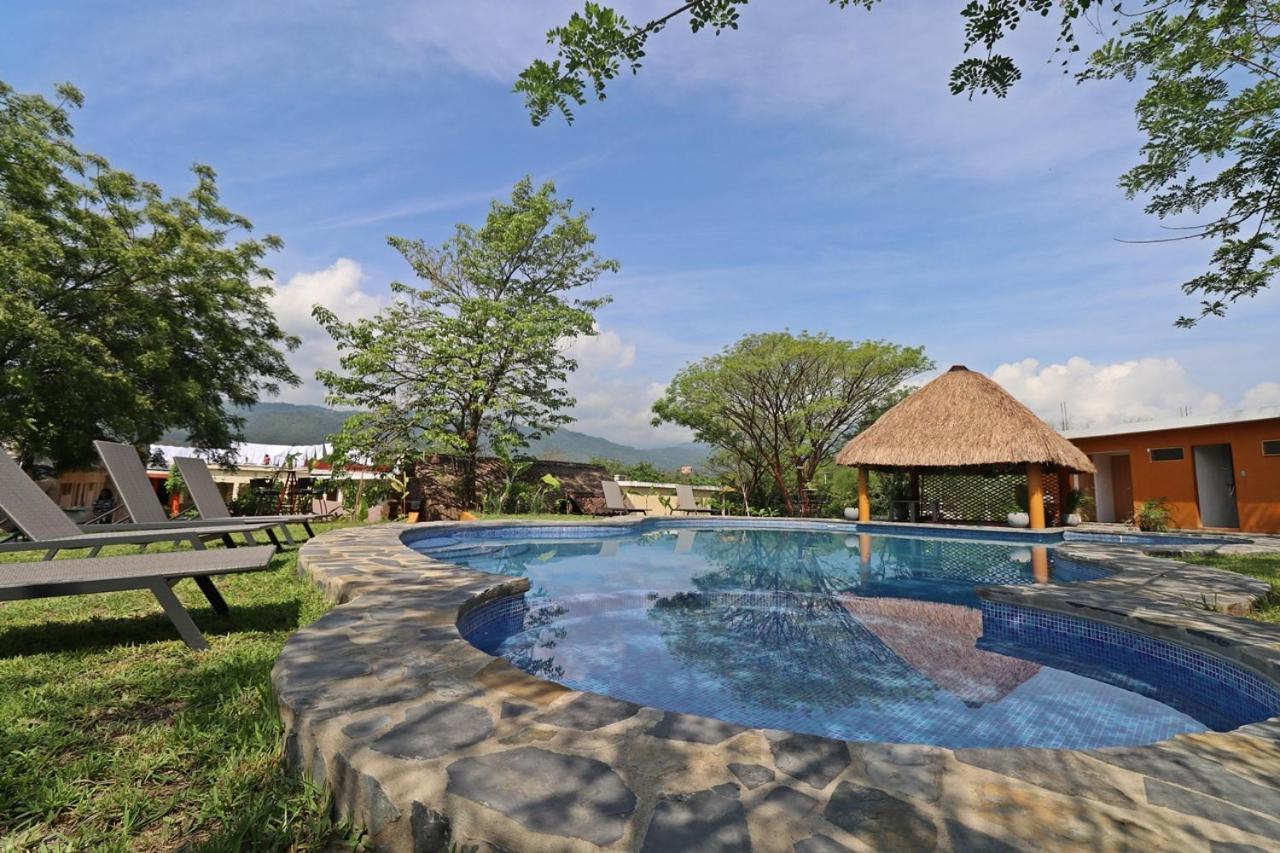 Hotel Vista Verde Huichihuayan Екстер'єр фото