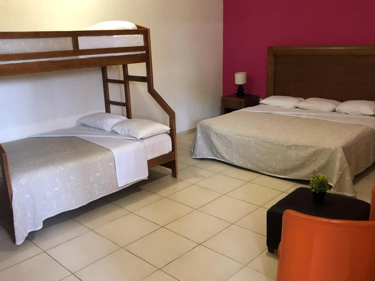 Hotel Vista Verde Huichihuayan Екстер'єр фото